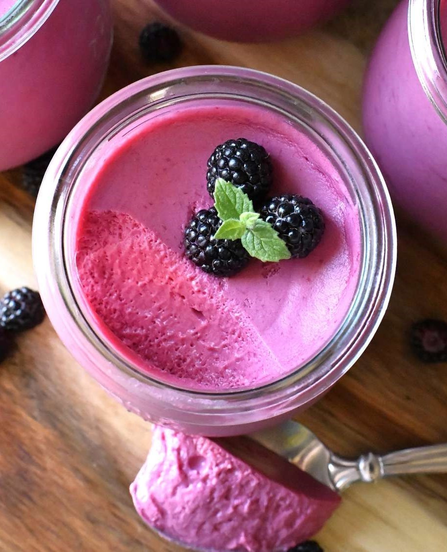 8675658_Wild-Raspberry-Mousse_Kim-Shupe_4x3-12aa1366ecf44e228c38cb12388c845c.jpg