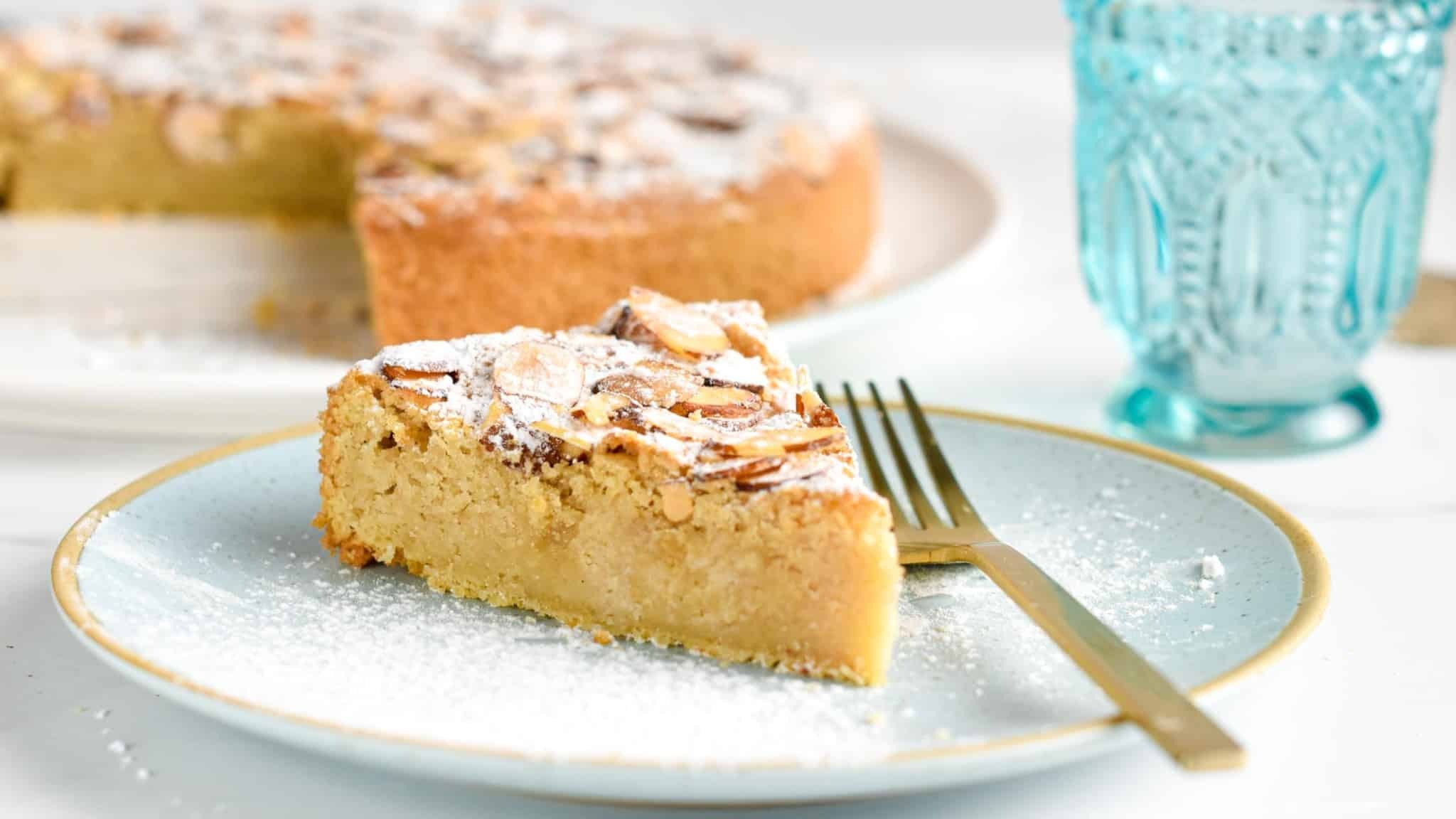 Almond Flour Cake Without Eggs.jpg