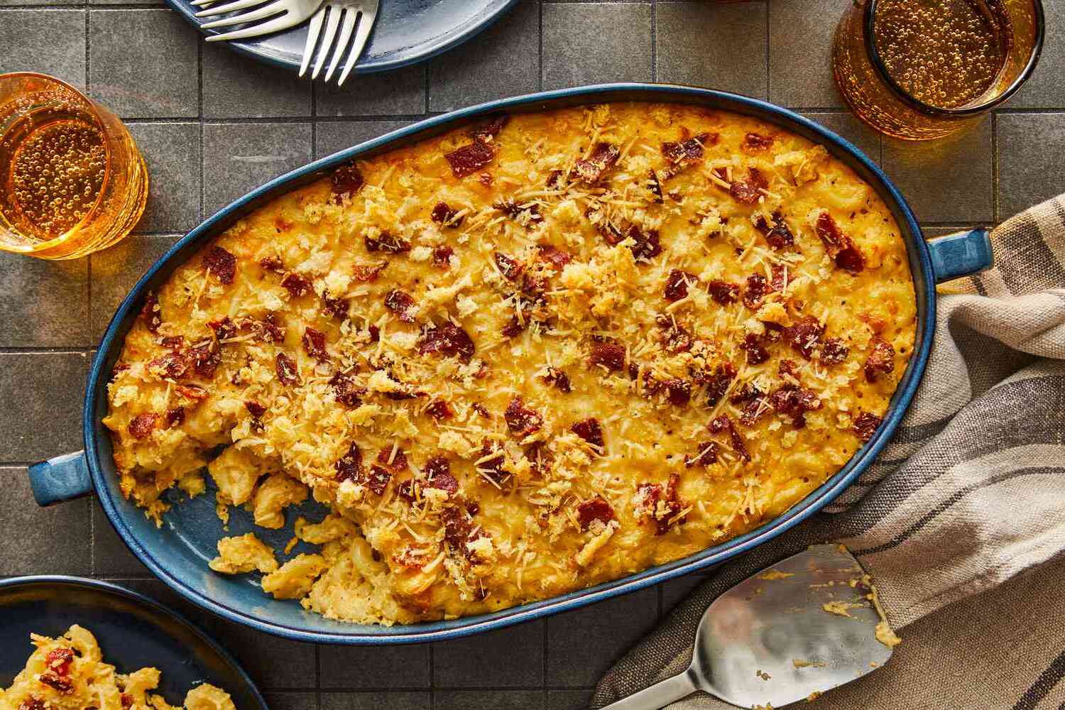 Baked Mac And Cheese With Bacon (1).jpg