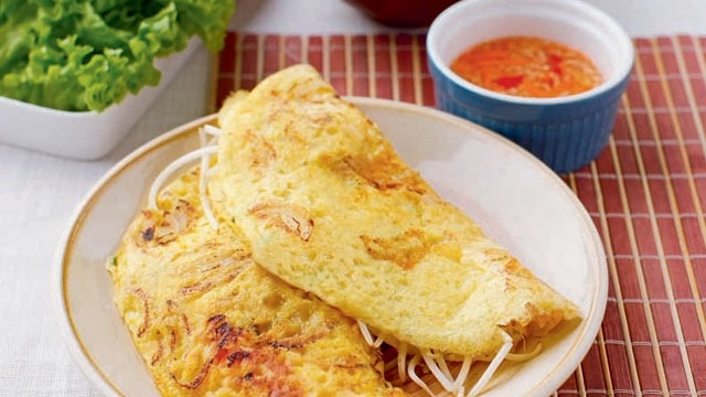 Banh Xeo (Vietnamese Savory Pancake).jpg