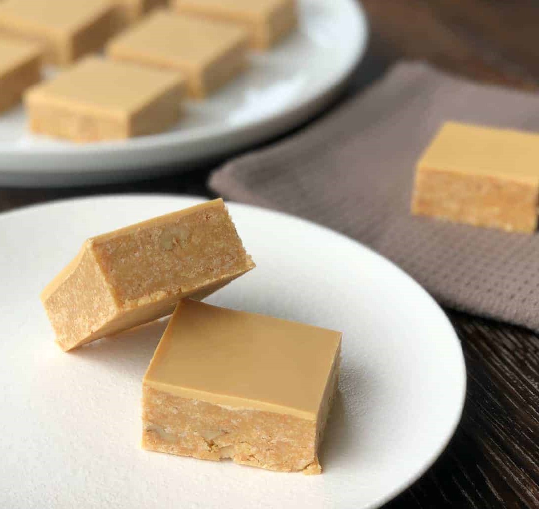 caramilk rice bubble slice.jpg