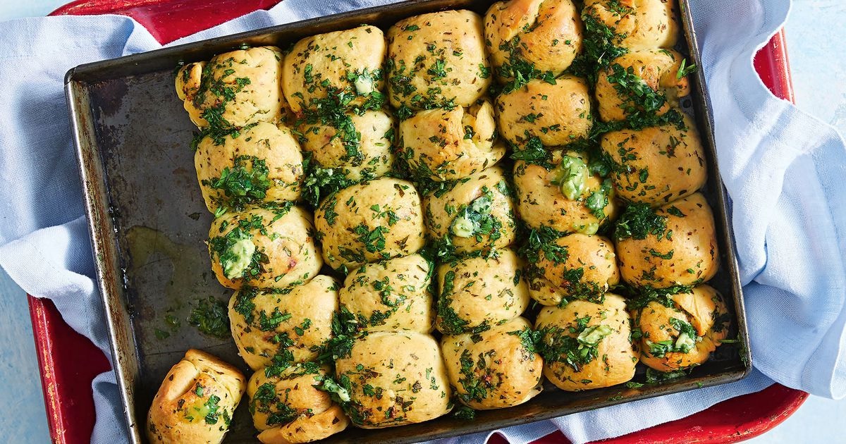 Cheesy Garlic Bubble Bread Pull-apart.jpg