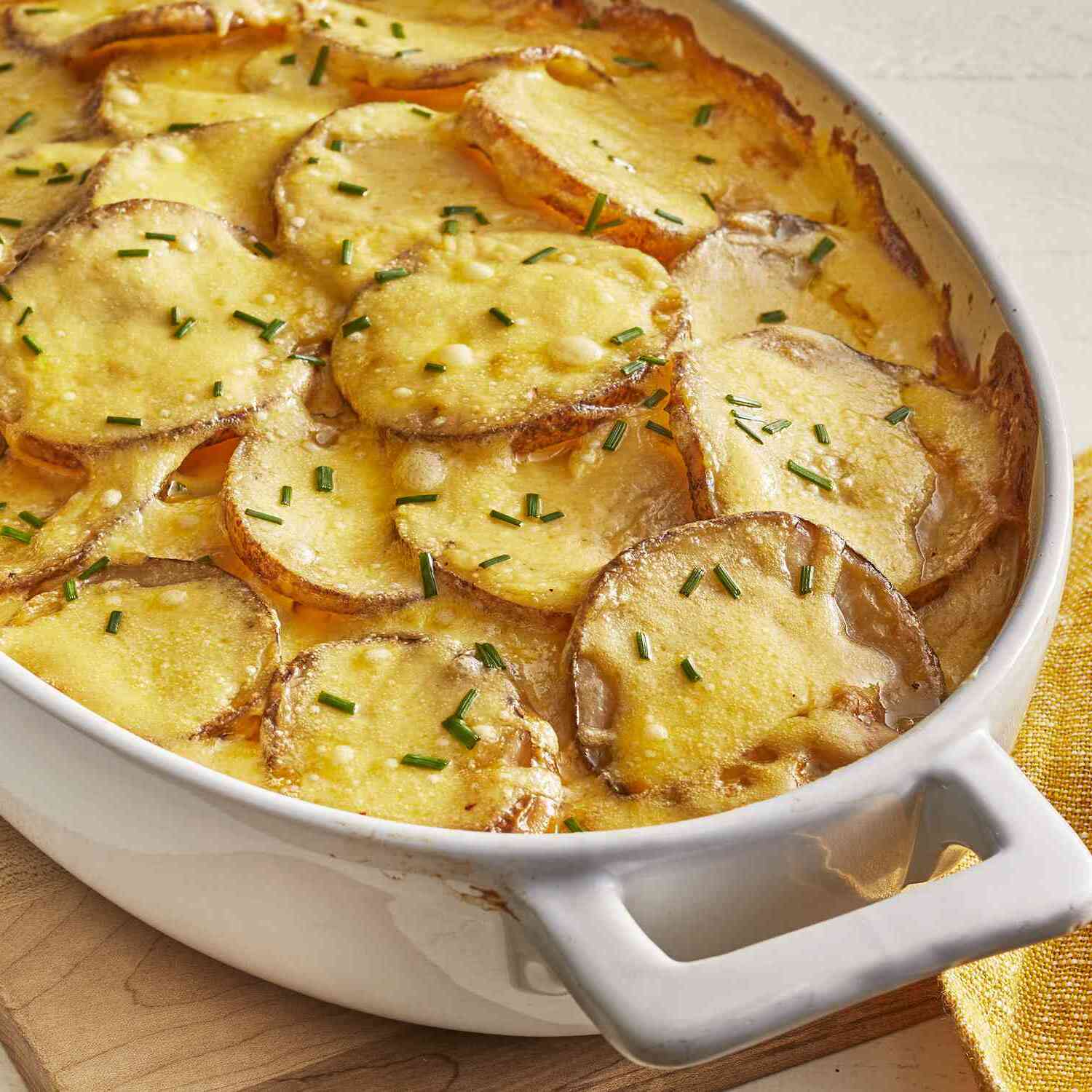 Cheesy Garlic Potato Gratin (1).jpg