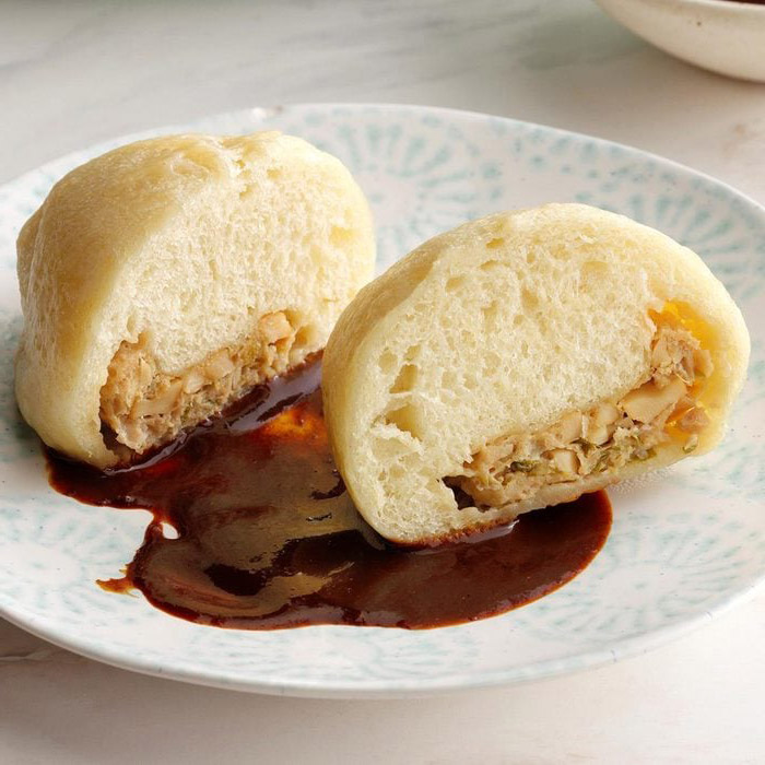 Chicken and Cashew Steamed buns.jpg