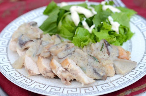 chicken with mushroom cream sauce.jpg