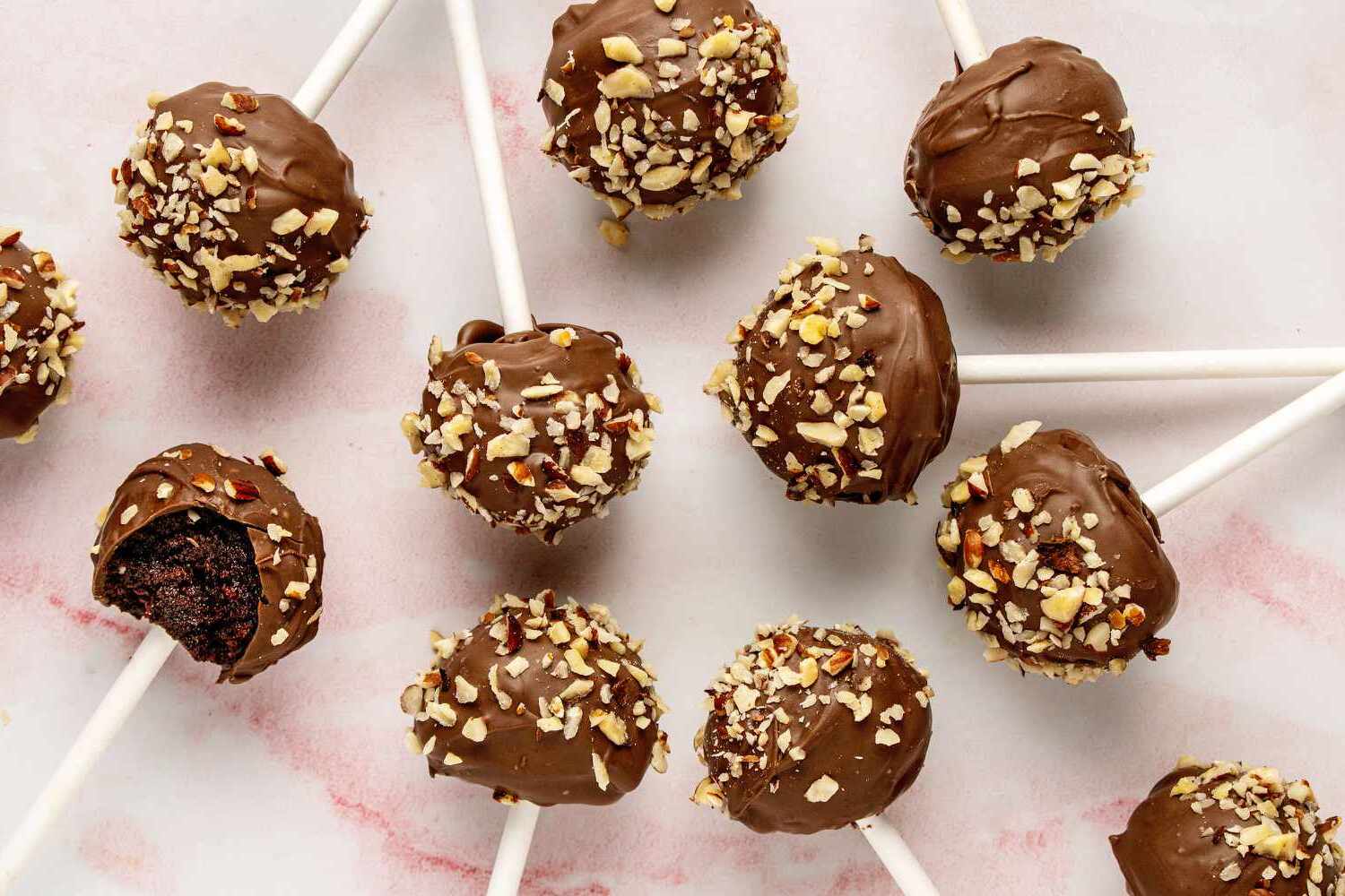 Chocolate Cake Pops (1).jpg