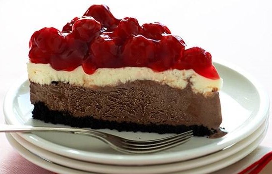 Chocolate Cherry Cheesecake.jpeg