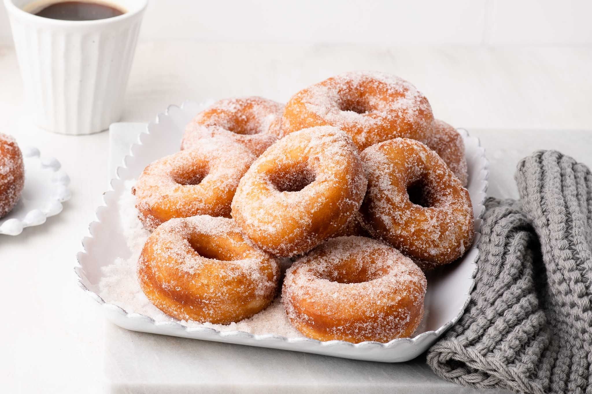 cinnamon sugar donuts.jpg