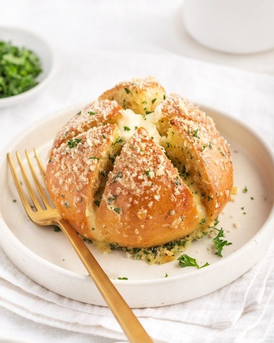 Cream cheese garlic bread.jpg