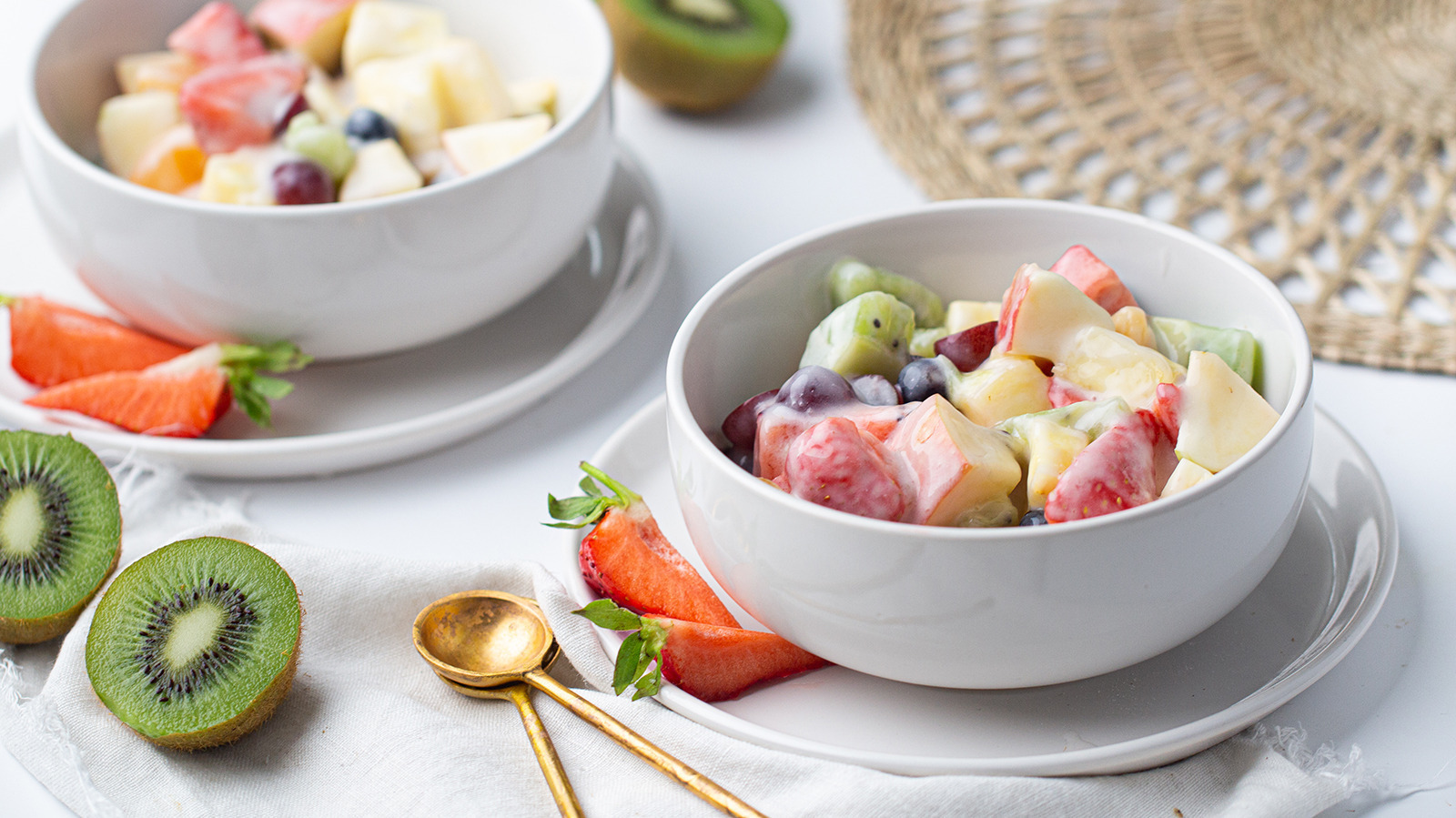 Creamy Fruits Salad Fiesta.jpg