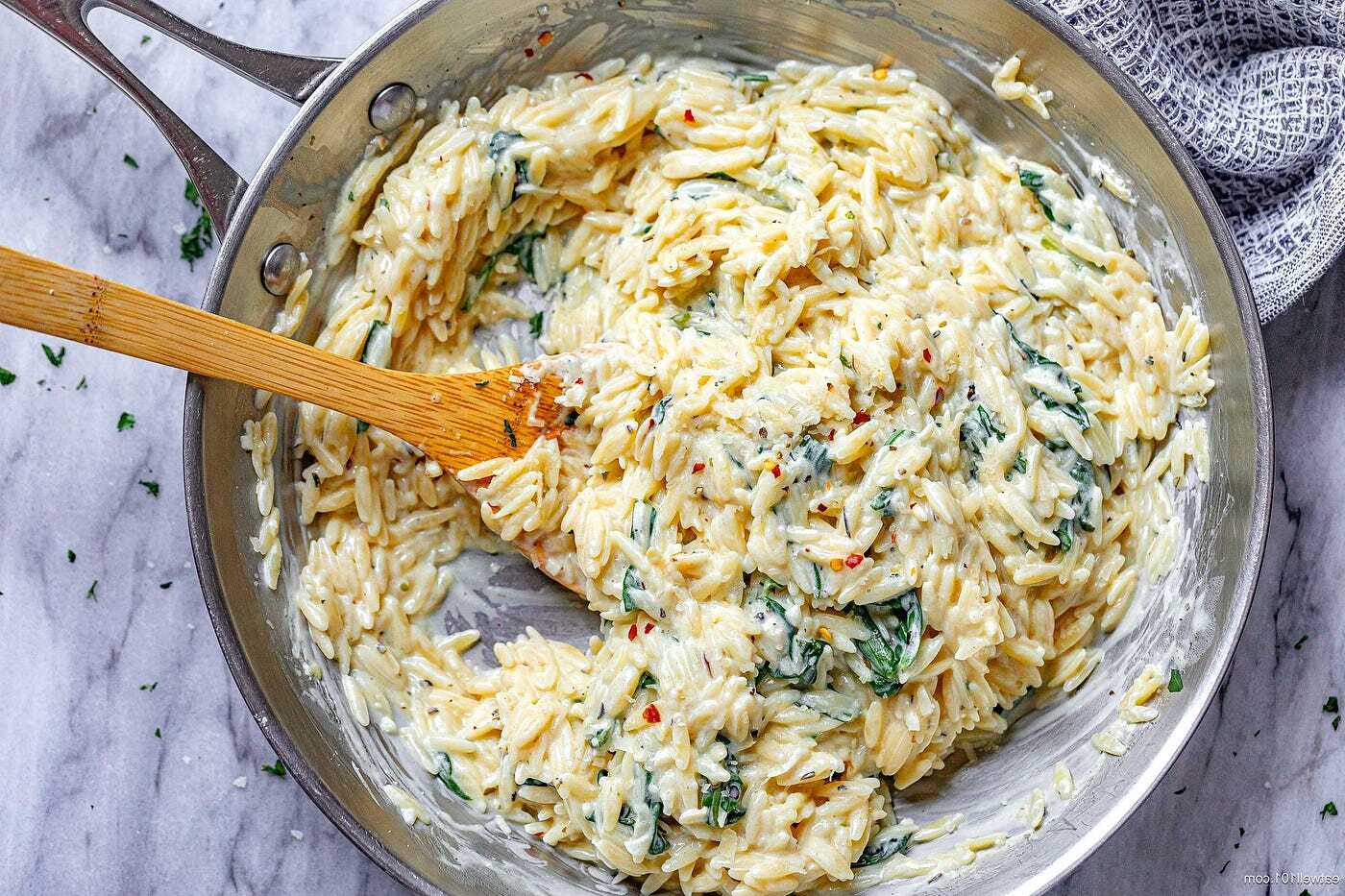 Creamy Parmesan Spinach Orzo (1).jpg