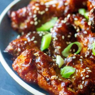 Crispy-Oven-Baked-Korean-Chicken-Wings10-22-320x320.jpg