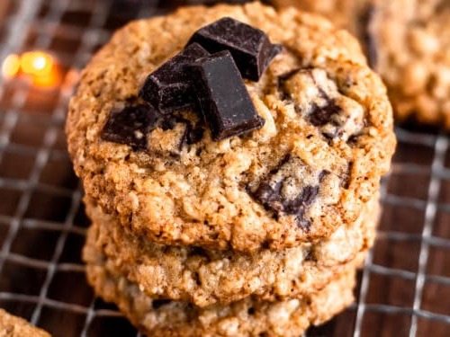 Dark Chocolate Chunk Oatmeal Coo.jpg