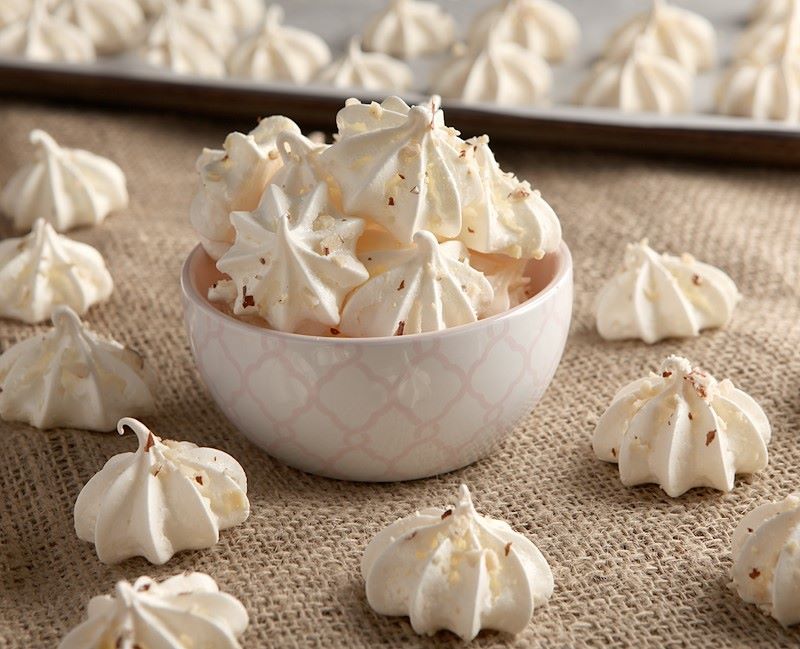 Easy Meringue Cookies.jpg