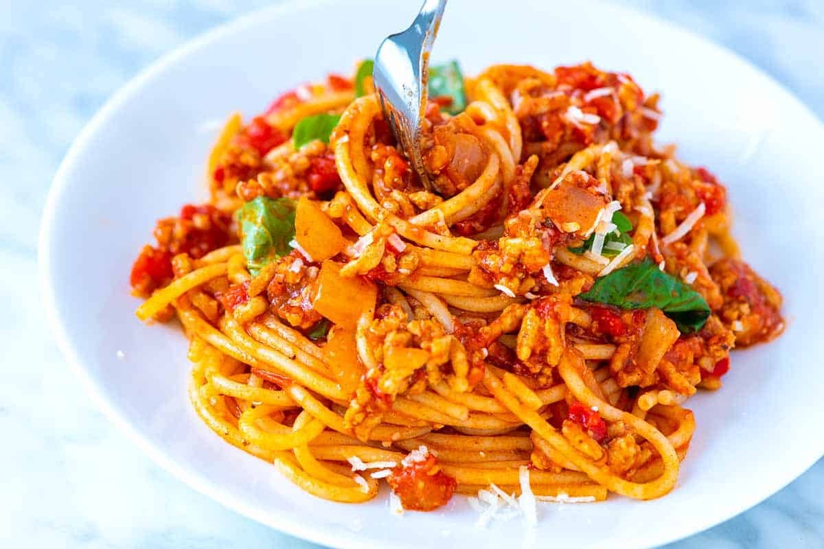 Easy Weeknight Spaghetti (1).jpg