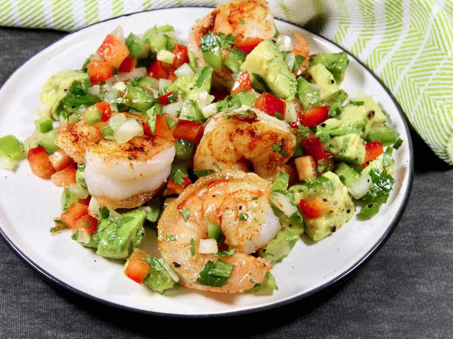 Fresh & Zesty Shrimp Salad Recipe🥗🍤.jpg