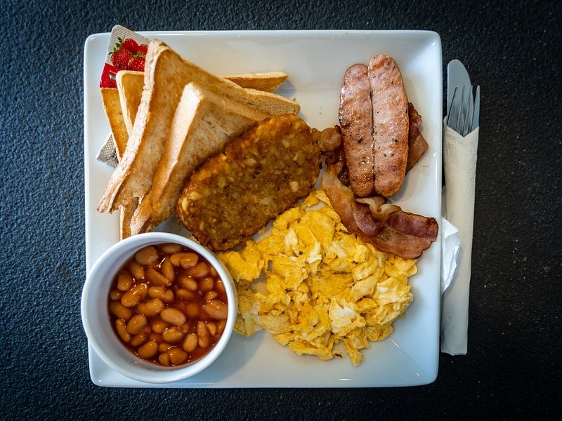 Full English breakfast.jpg