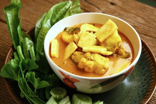 Gaeng Kua Maprao On.jpg