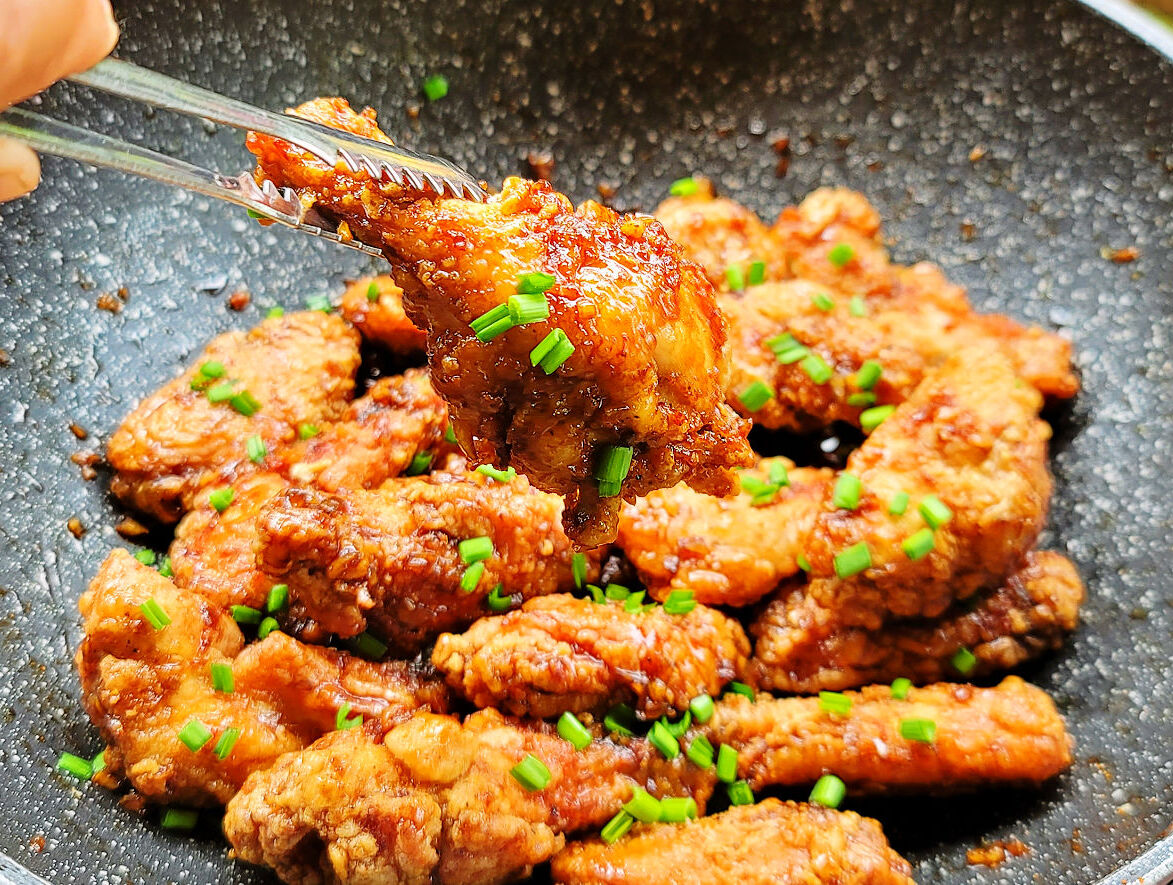 Garlic Butter Chicken Wings Recipe.jpg