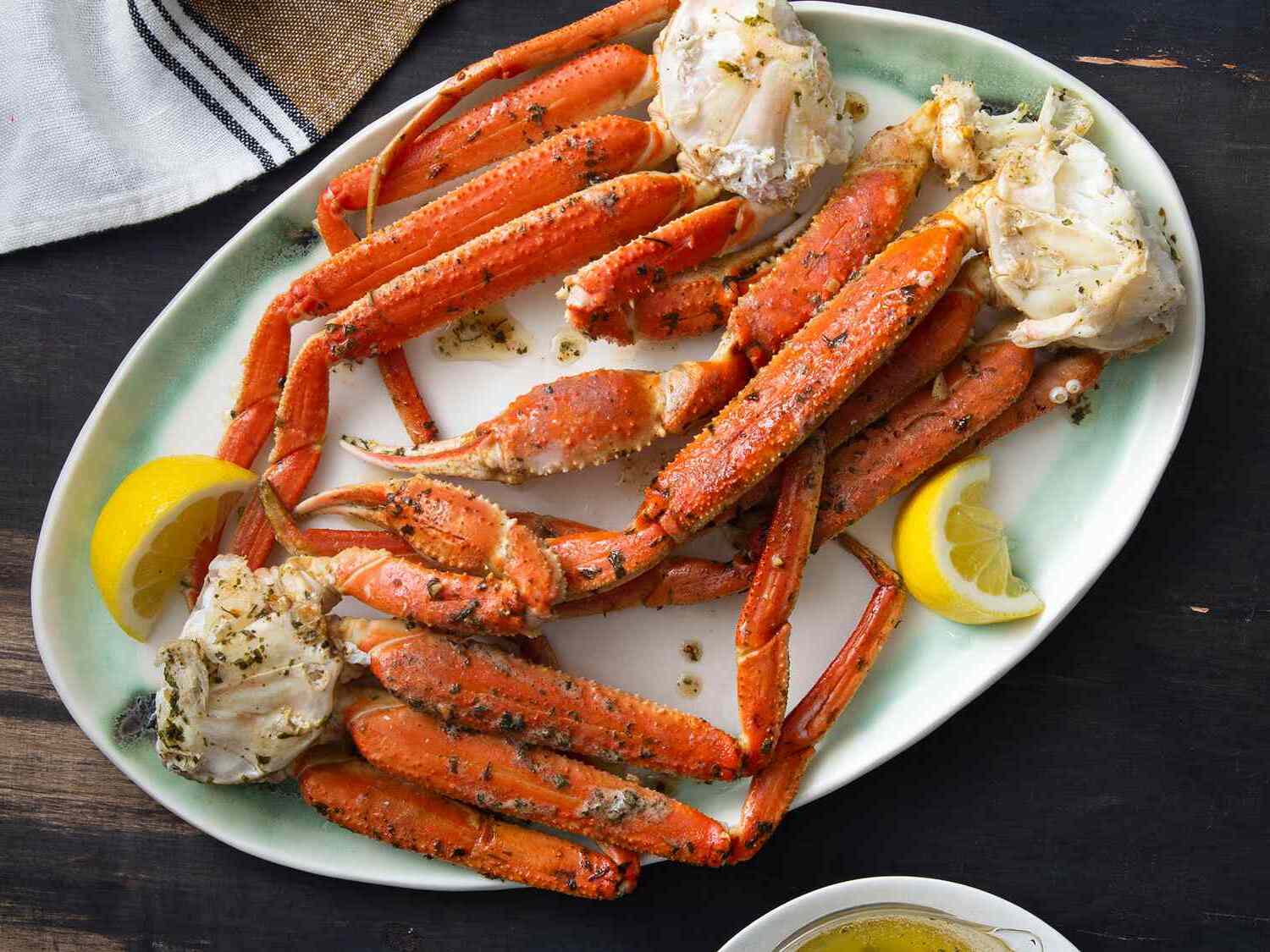 Garlic Butter Crab Legs Recipe.jpg