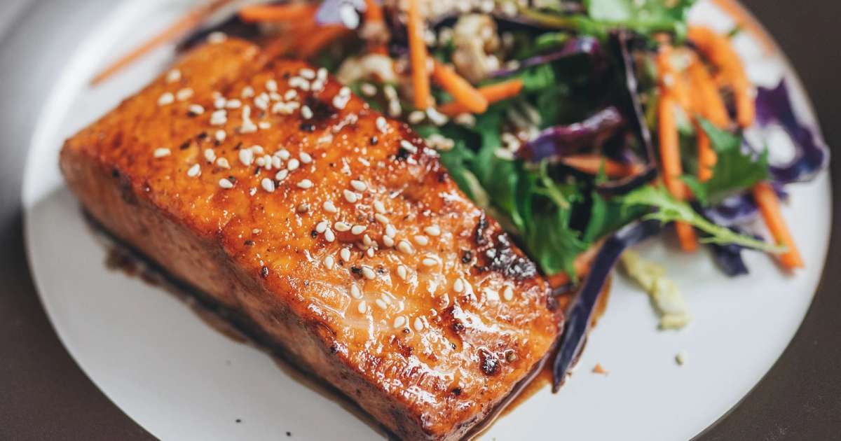 glazed salmon.jpg