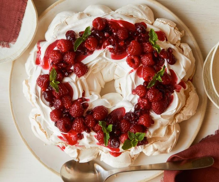 Holiday Berry Meringue Wreath.jpeg