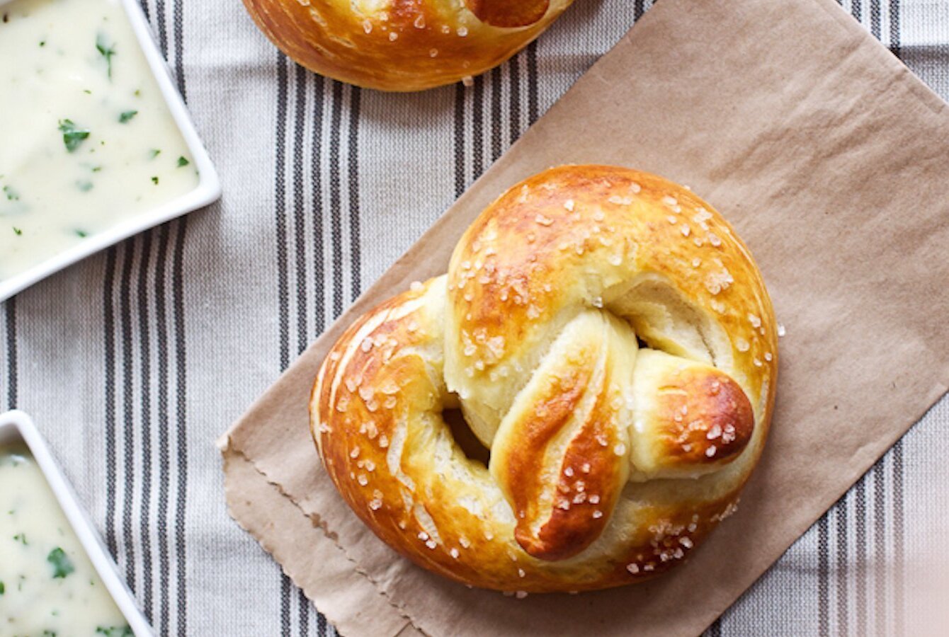 Jalapeño Cheddar Soft Pretzels (1).jpg