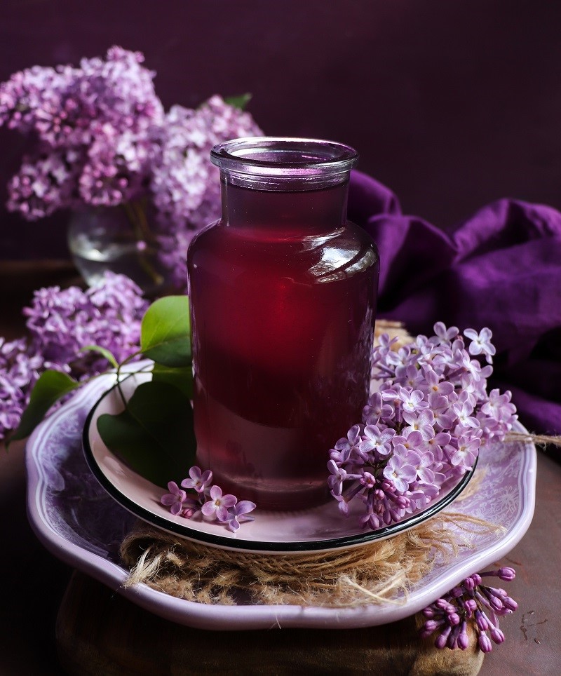 lilac syrup recipe.jpg