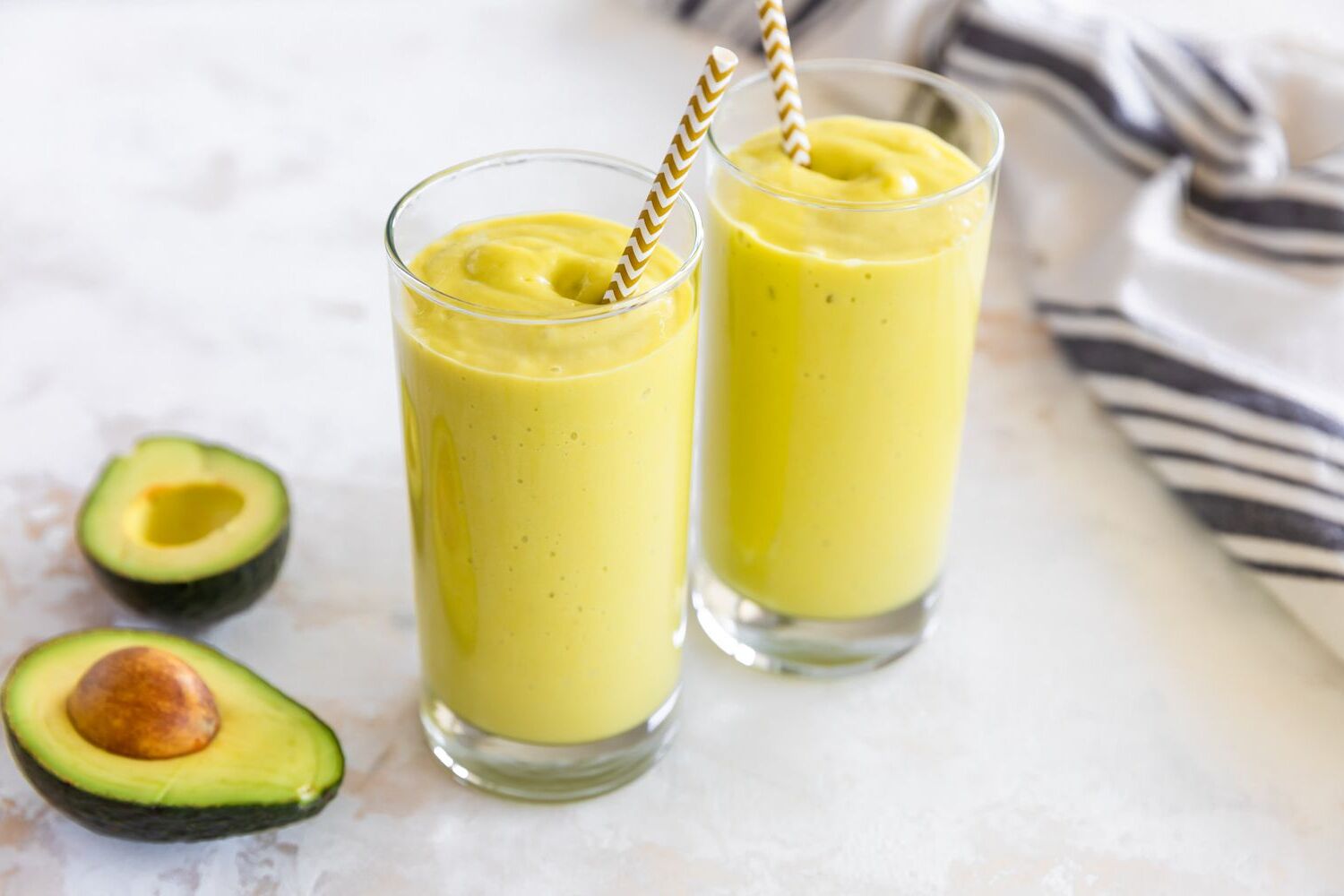 Mango Avocado Smoothie (1).jpg