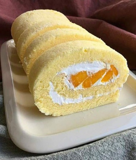 Mango Chiffon Cake.jpg