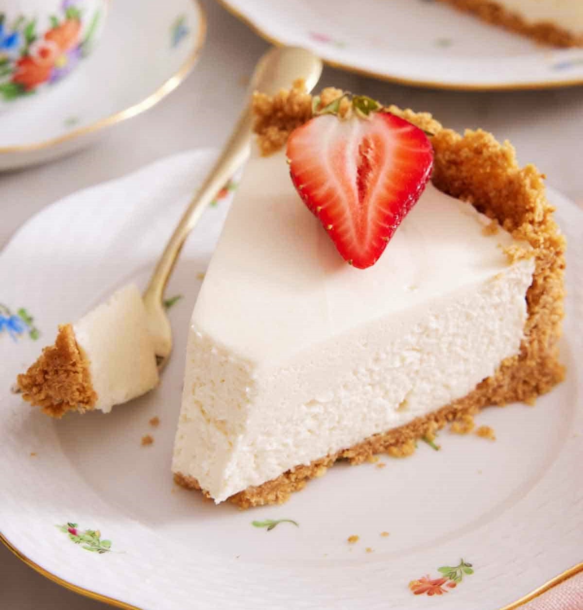 No-Bake-Cheesecake-R-Blog-2.jpg