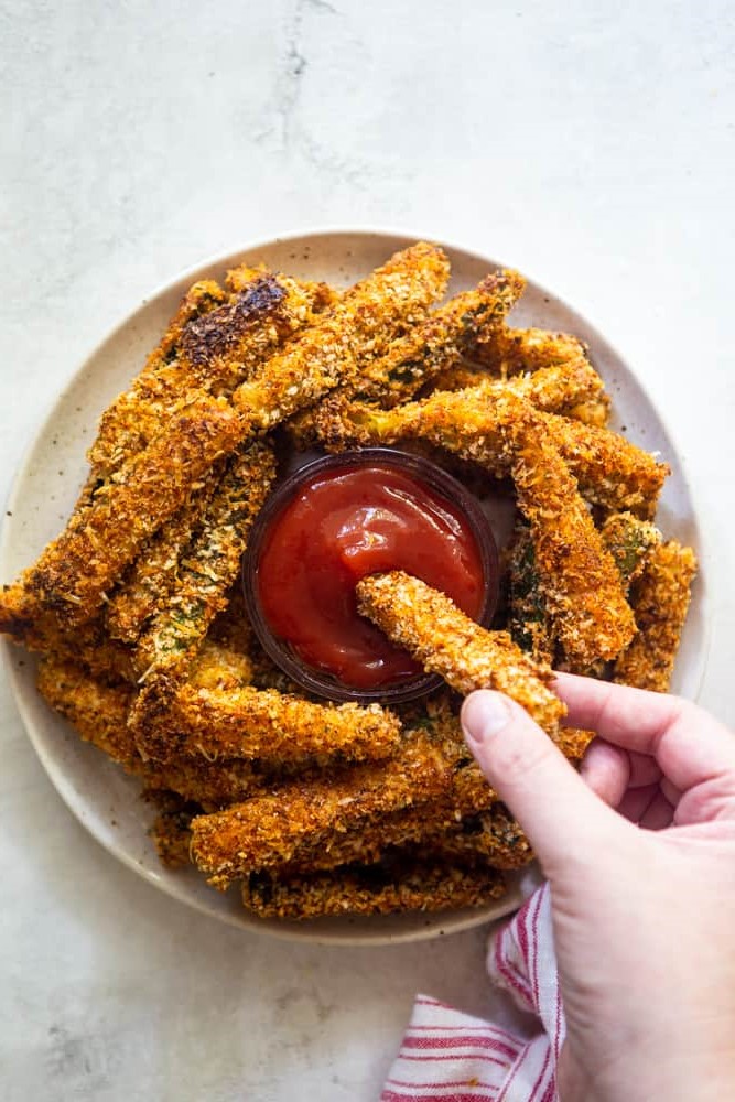 No-Guilt Crispy Baked Zucchini Fries.jpg