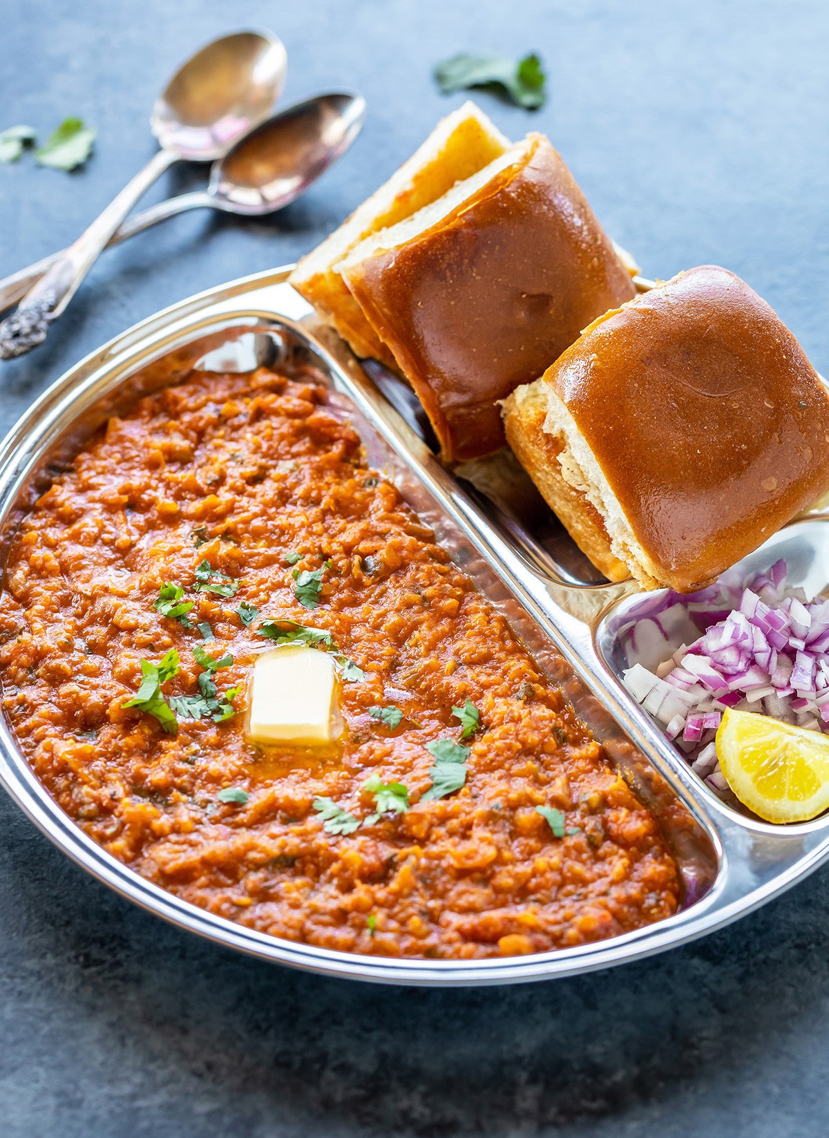 Pav Bhaji Recipe (Mumbai Style).jpg