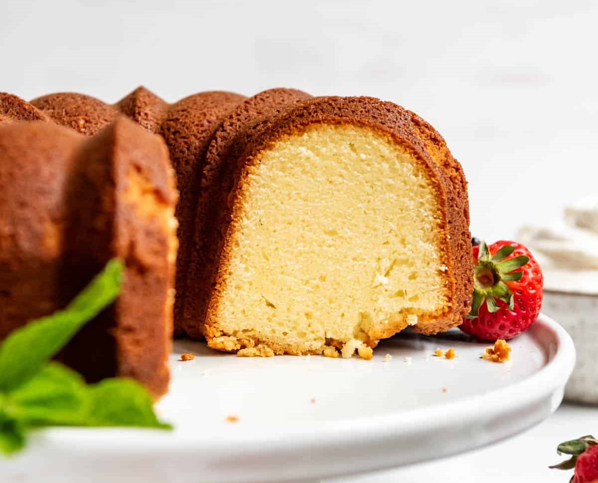 Pound_Cake_Recipe.jpg