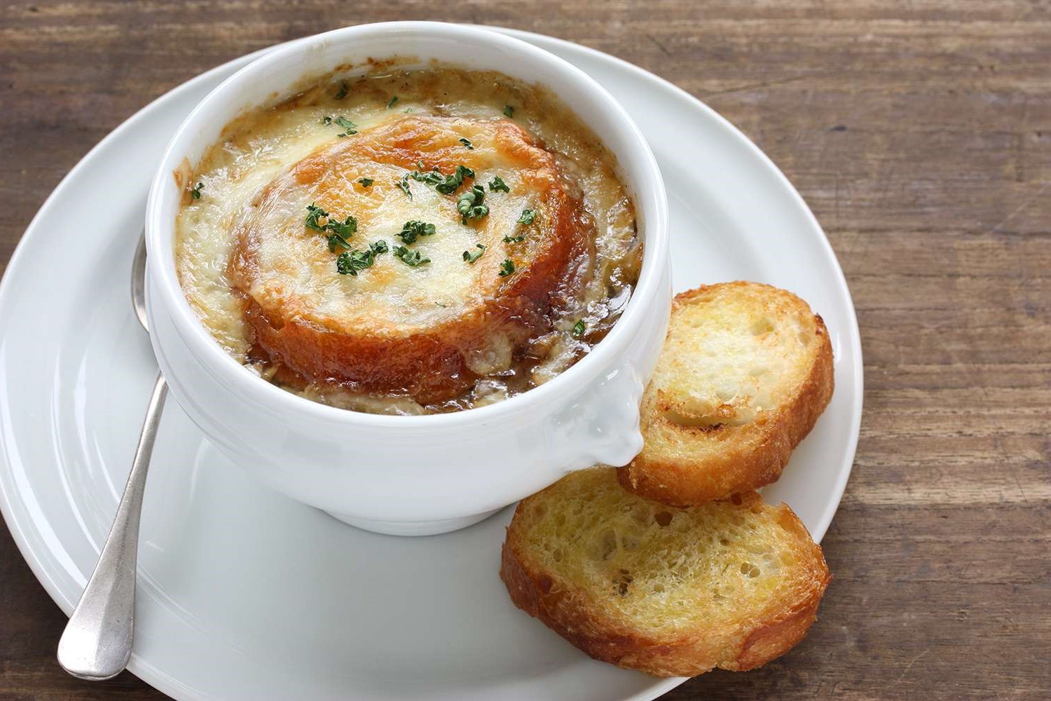 Rich and Simple French Onion Soup.jpg