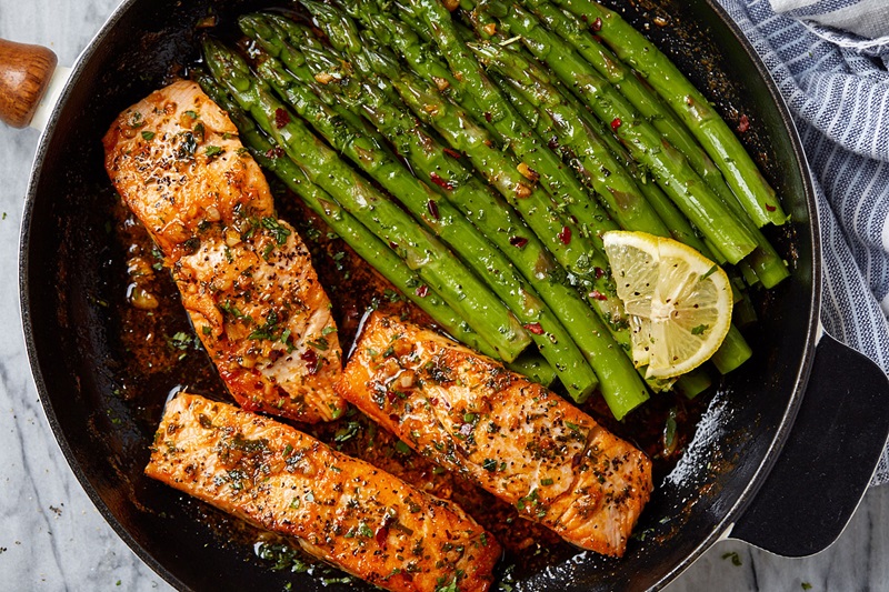 Simple One-Pan Lemon Herb Salmon and Asparagus.jpg