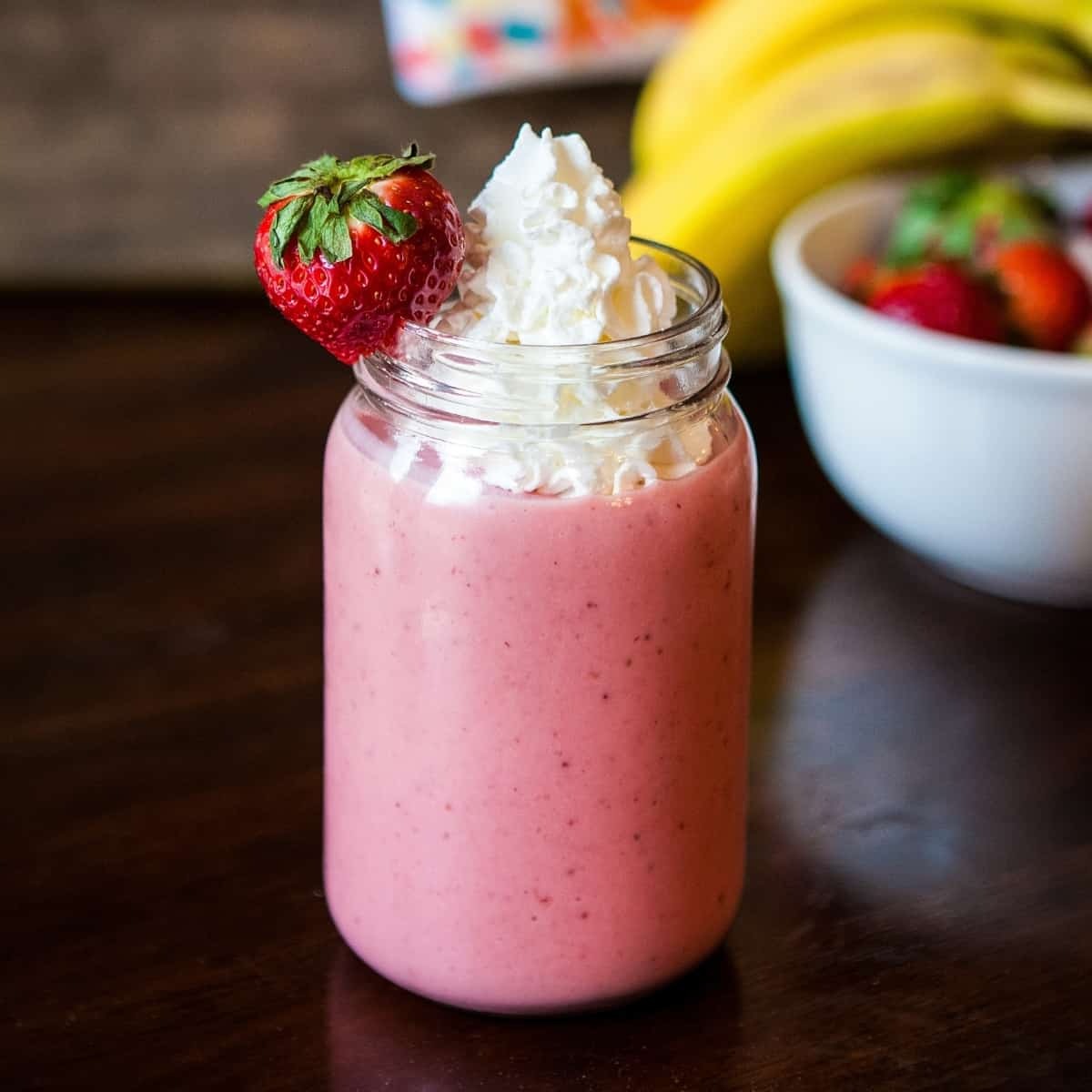 strawberry banana smoothie recip.jpg