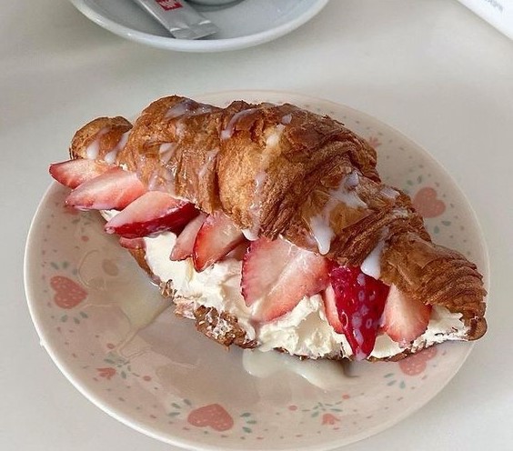 Strawberry Cream  Croissant.jpg