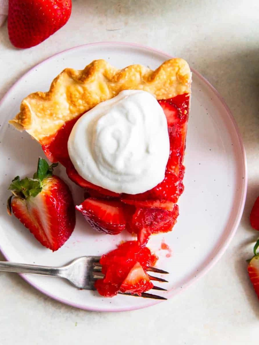 strawberry-jello-pie-recipe-TCR-6-edited-900x1200.jpg