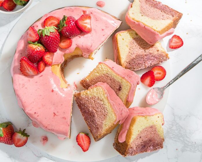 Strawberry Pound Cake Recipe (1).jpg