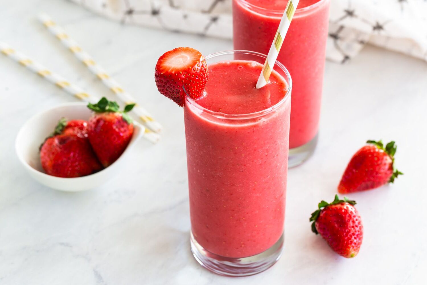 Strawberry Smoothie (1).jpg