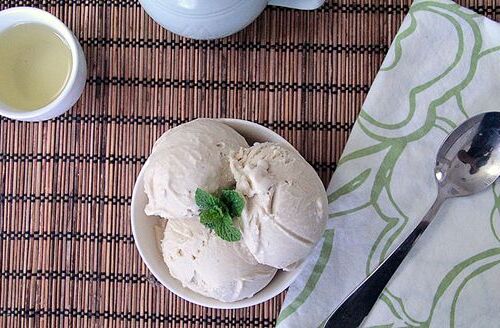 Tea Week_ Oolong Tea Ice Cream.jpg