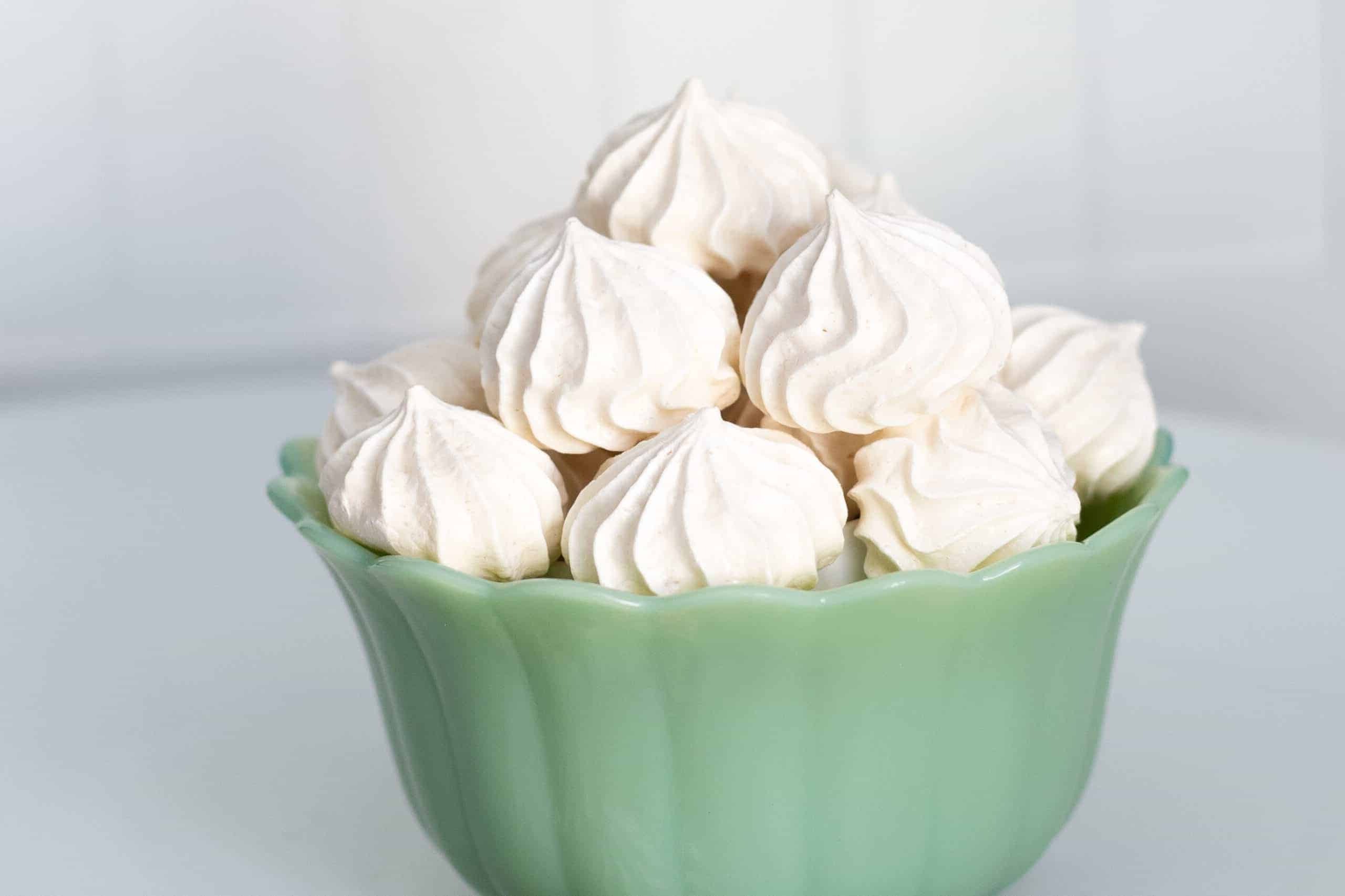 Vanilla Meringue Cookies.jpg