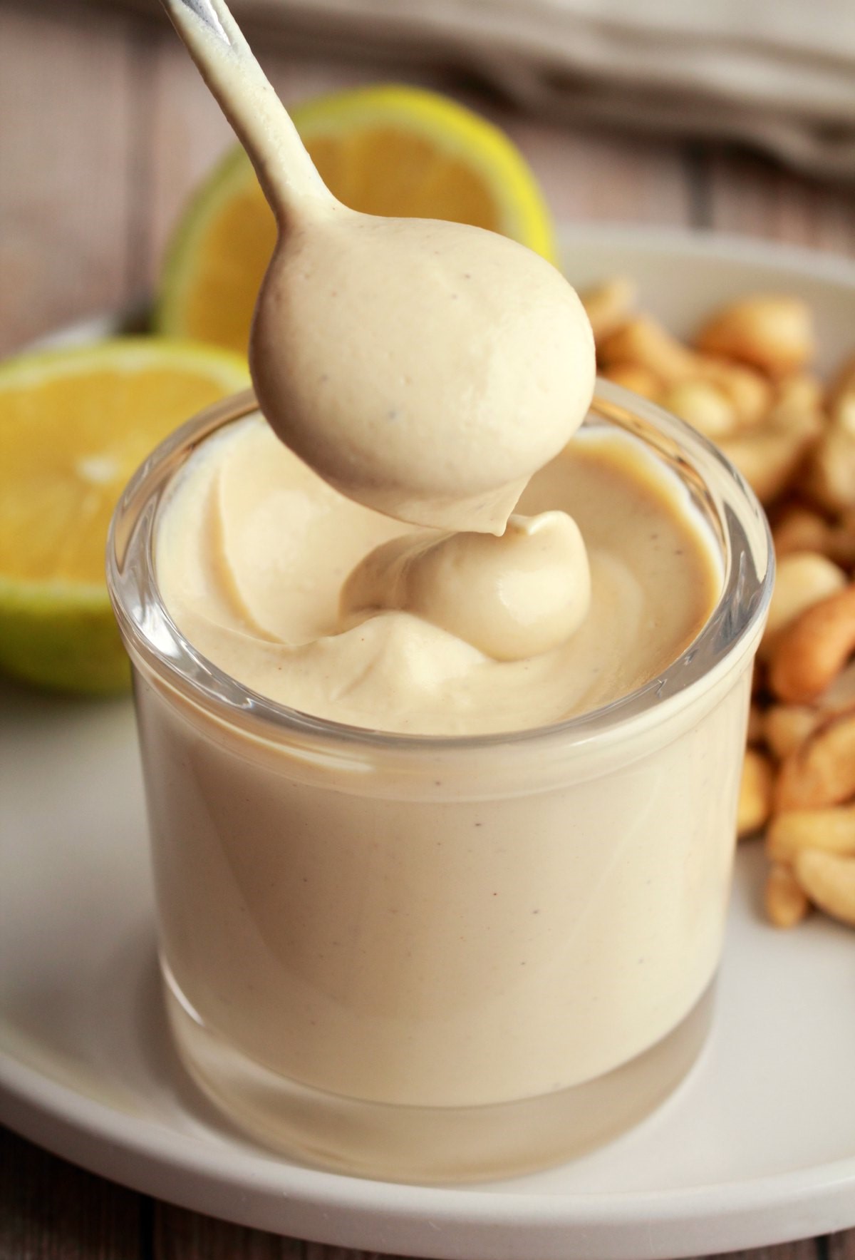 Vegan-Sour-Cream-7.jpg