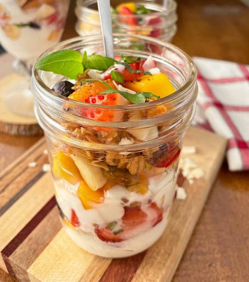 yogurtparfait.jpg